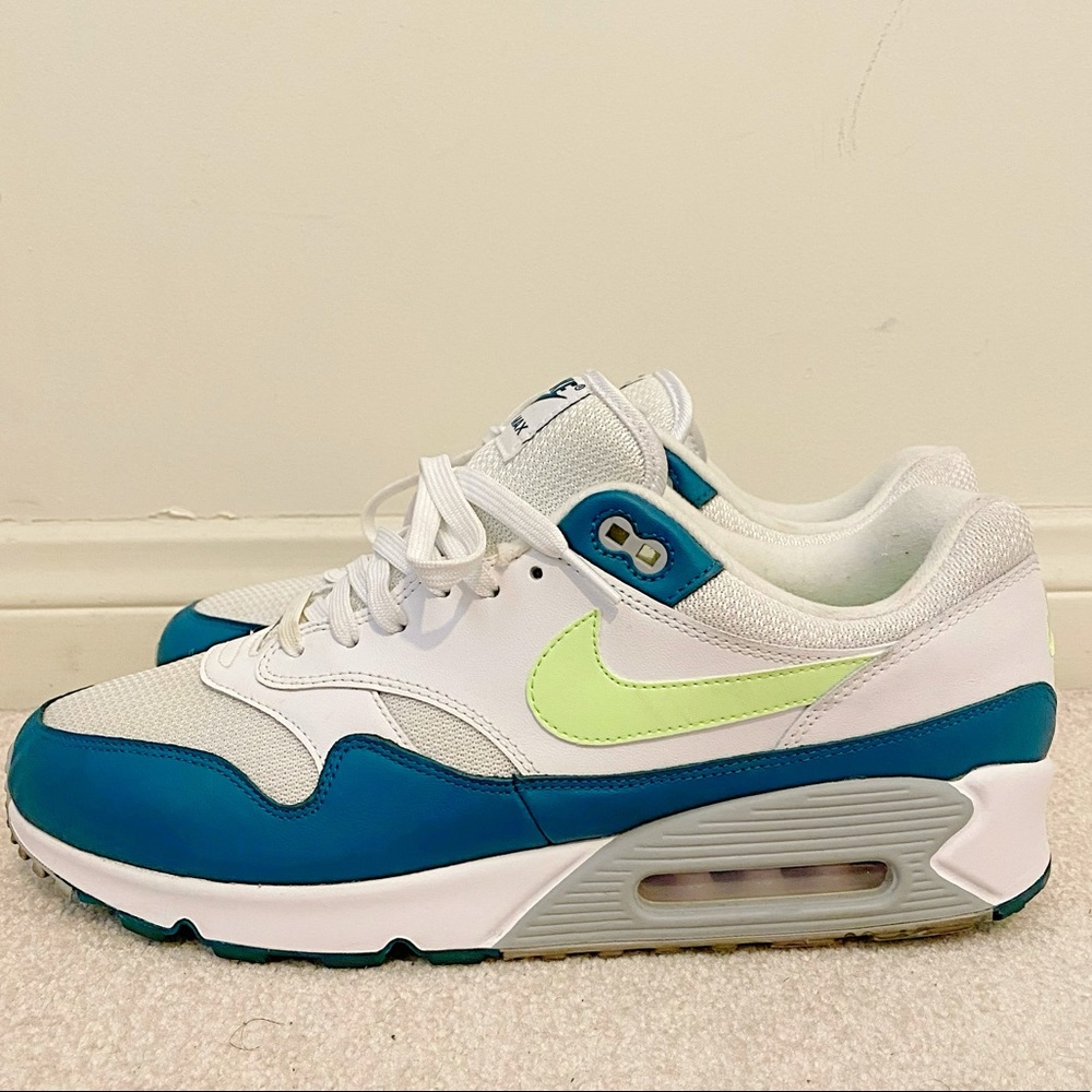 Air Max 1 green and white